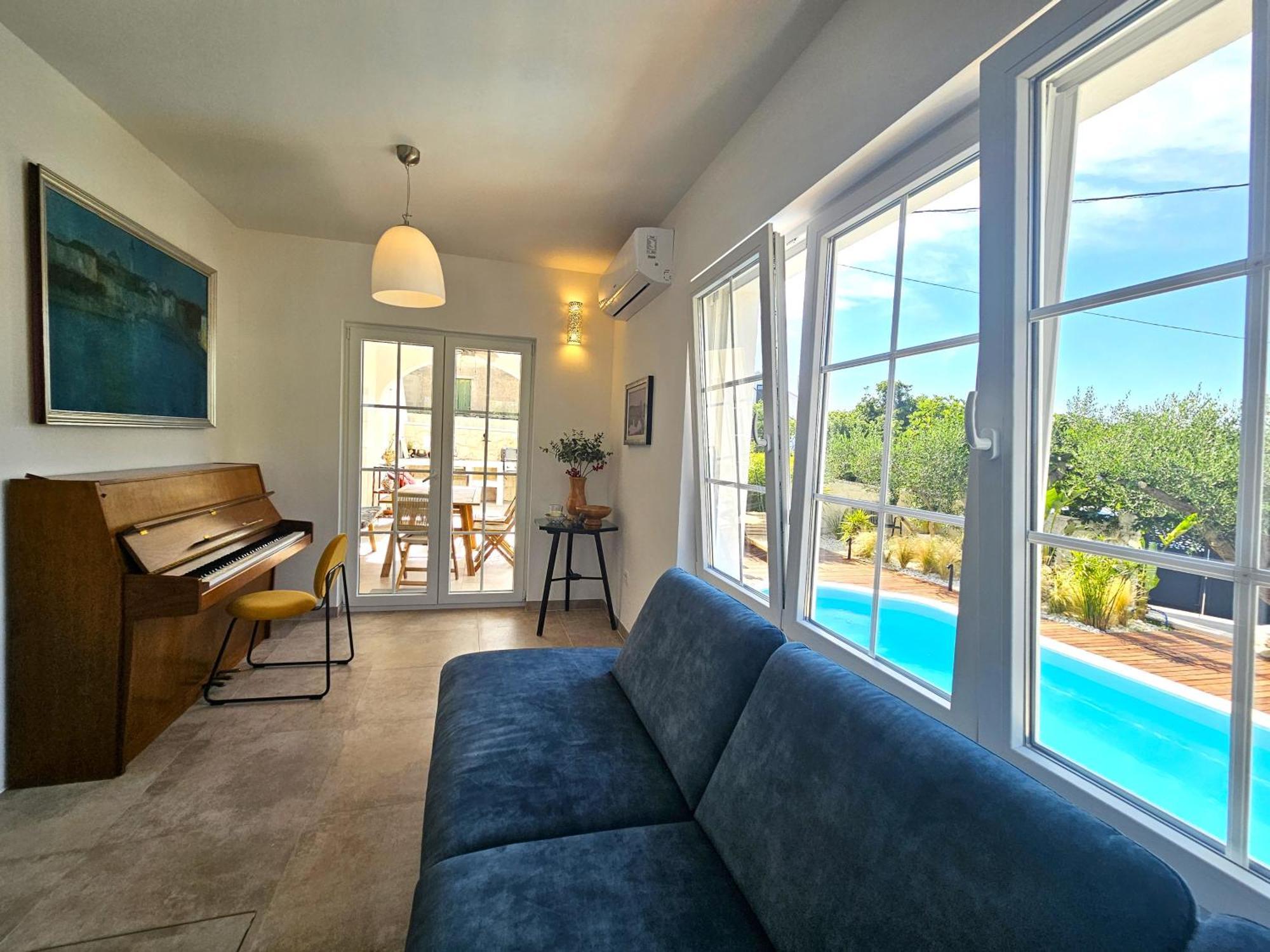 The Three Flowers Pool House تروغير المظهر الخارجي الصورة